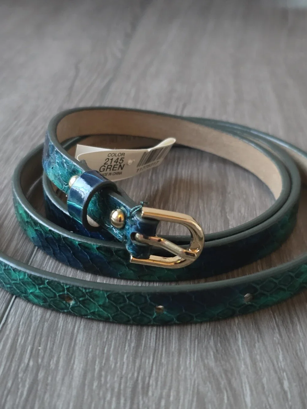 Ann Taylor Green Blue Snakeskin Embossed Leather Skinny Belt Gold Buckle M NWT